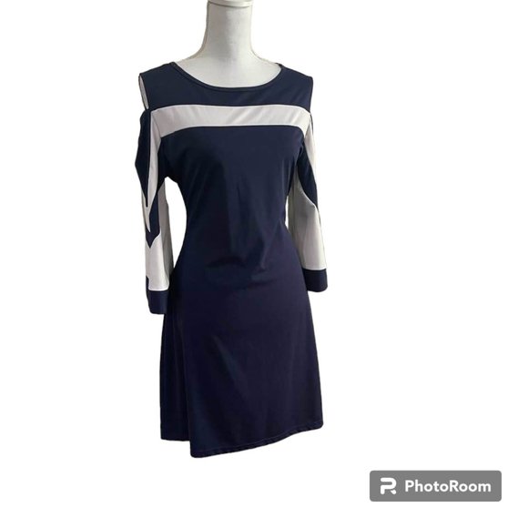 Cold Shoulder Navy Shift Dress with Long Bell Sleeves XL - Picture 10 of 13